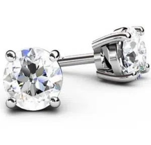 4 claw soliatire diamond earrings