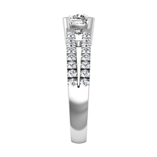 Engagement Ring with Diamond Split Shank white 4