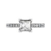 Princess Cut Diamond Engagement Ring with V form Basket white