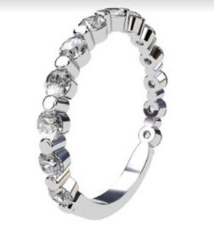 Single Claw Round Brilliant Cut Diamond Wedding Ring 2
