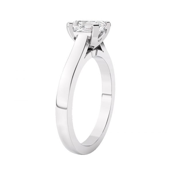 asscher cut soliataire diamond ring 3