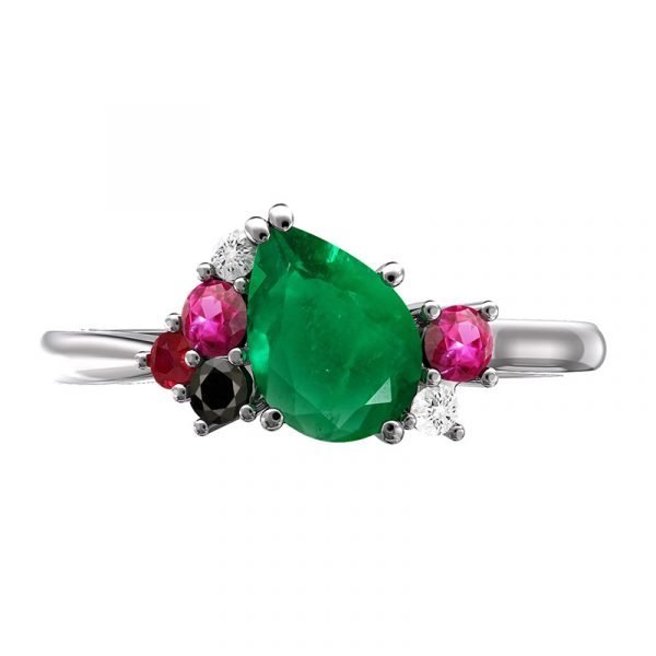 emerald cluster ring1