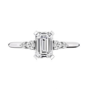 emerald cut diamond with side diamond features 2