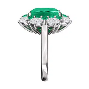 emerald halo ring with small emerald details 4