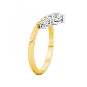 fitted round cut wedding ring 3