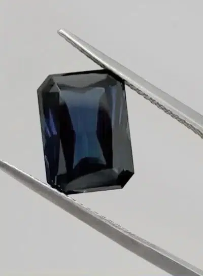 australian sapphire gemstone