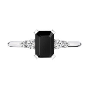 emerald cut blsck dismond five stone 1