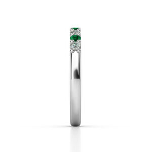 emerald gemstone and diamond wedding ring 3