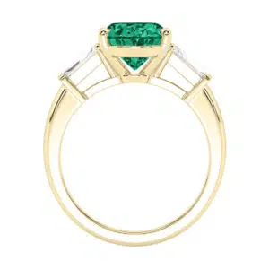 oval emerald threeston engagement ring3