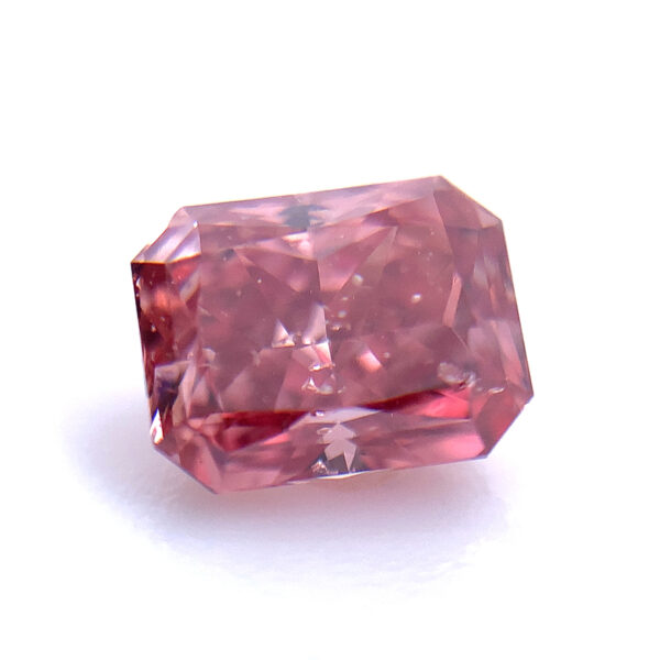 Radiant 0.61ct 3PR ARG 106341 close