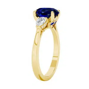 oval blue sapphire with pear diamond sides 2