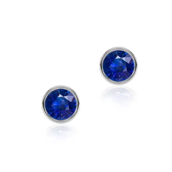 Blue Sapphire Bezel Set Studs 4mm front