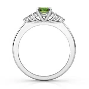 green oval sapphire with diamond side stones 1